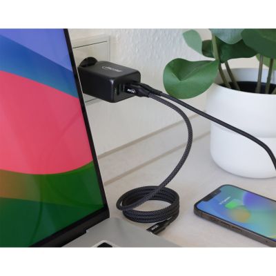 3. InLine 31506F Mobile Charger Universal Black AC Fast Charging Internal