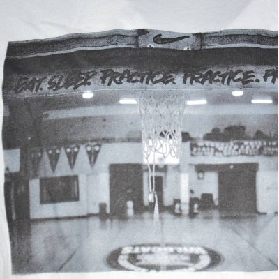 3. Nike Dri-Fit OC Photo T-shirt White - DN3041-100