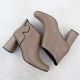 14. Elegant beige leather ankle boots with a block heel Jezzi OLI21-2
