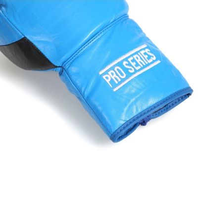 4. Yakima Sport Wolf Gloves L 10 oz 100521