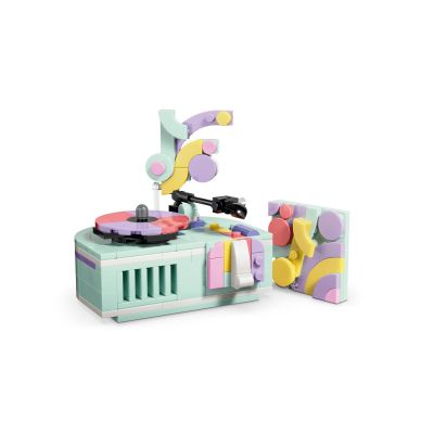 5. LEGO Creator 3in1 31392 - Decorative Piano with Cat