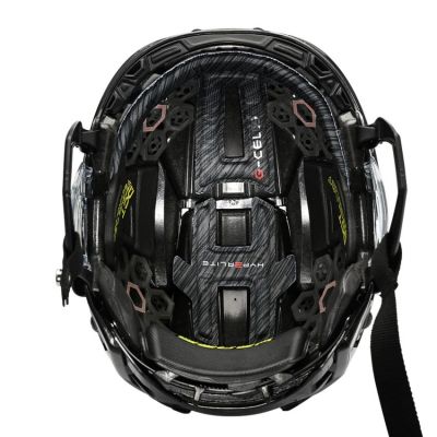 7. Bauer Hyperlite2 M 1061815 Hockey Helmet