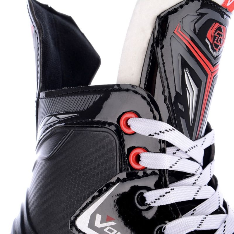 14. TEMPISH Volt-T Hockey Skates