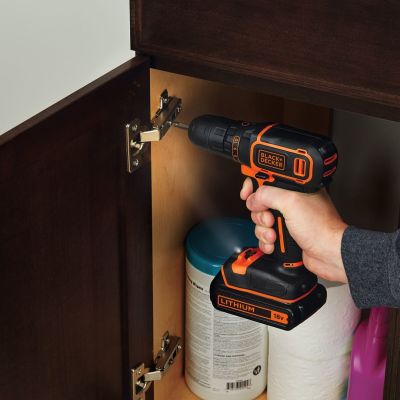 3. Black&Decker 18V cordless screwdriver