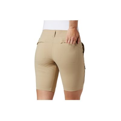 3. Columbia Saturday Trail Long Shorts W 1579881265