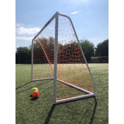 2. Yakima Sport portable soccer goal 100694