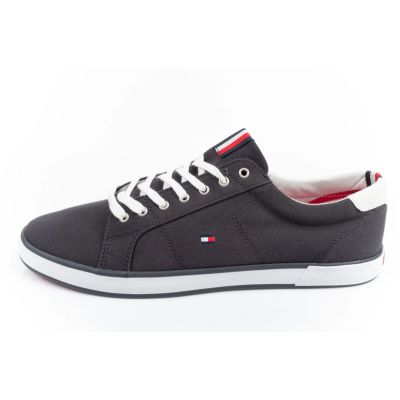 17. Tommy Hilfiger sneakers M FM0FM00596403