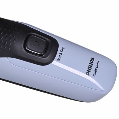 13. PHILIPS series 3000X shaver X3003/00