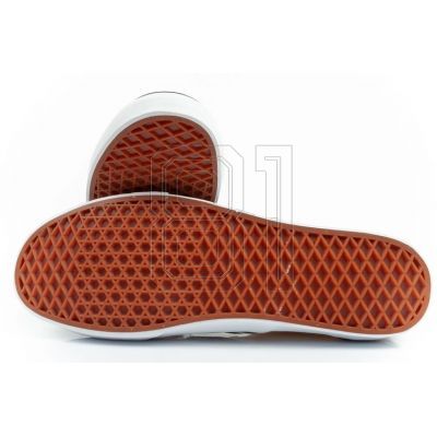 15. Vans Classic Slip-On M VN000EYEBWW1 shoes