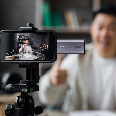 4. Adata SC750 500G USB3.2C External SSD 1050/1000MB/s