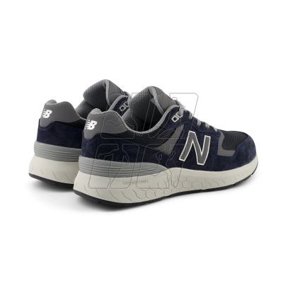 4. New Balance M MW880CB6 sports shoes