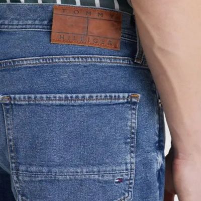 12. Tommy Hilfiger Tapered Moore M MW0MW28612 jeans
