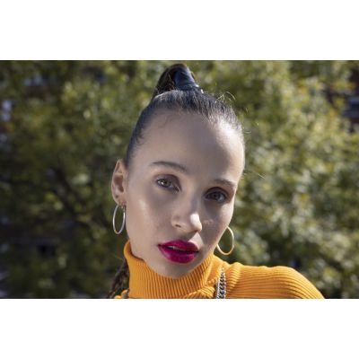 2. Canon RF 50mm f1.8 STM SLR Black