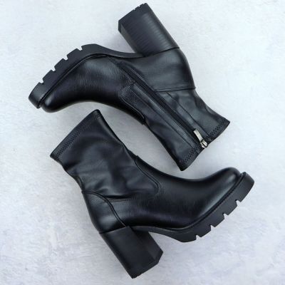 4. Black Women's Block Heel Ankle Boots Potocki 12419