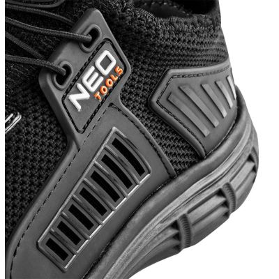 3. NEO tools 82-158-45 safety shoes