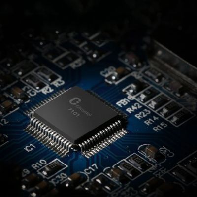 10. Ugreen Cable Cord Adapter Unidirectional HDMI (Male) to VGA (Female) FHD Black (MM105 40253)