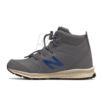 7. New Balance Jr YT800SC2 shoes