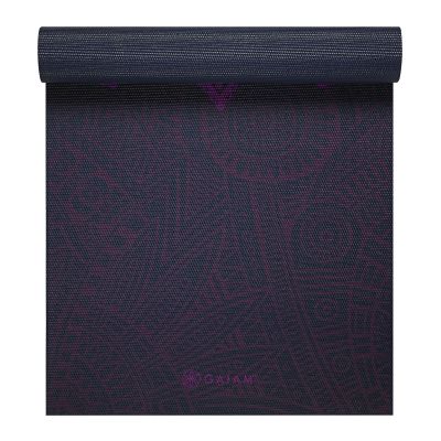 4. Gaiam Plum Sundial Yoga Mat 6 mm 62572