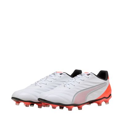 14. Puma King Pro FG/AG M 108828 01 football boots