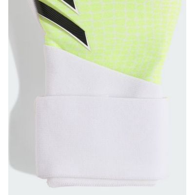 2. adidas Predator Training Jr JN5363 Gloves