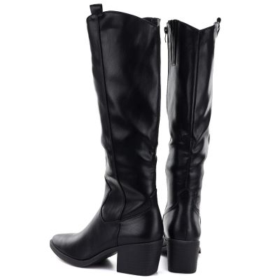 10. Black cowboy boots with a block heel M.Daszyński SA261-6