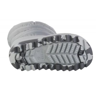 8. Crocs Classic Neo Puff Boot Jr 207684-007 shoes