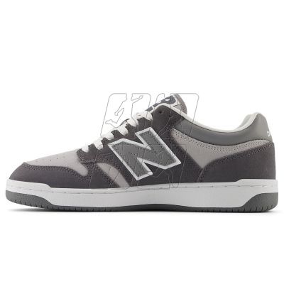 2. New Balance BB480LEC sports shoes