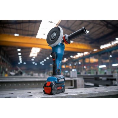24. Bosch Combi-kit 4 outils 18V Battery