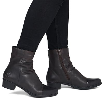 6. Women's leather ankle boots with heels, brown, insulated, Rieker Y0773-25