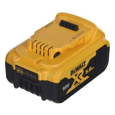 8. DeWalt DCM565P1 Cordless Chainsaw