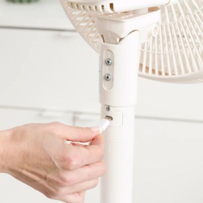 4. Taurus Boreal 12 Go Ø34cm Cordless Floor Fan