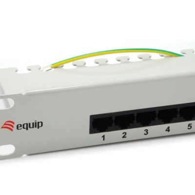 2. Equip 125296 1U patch panel