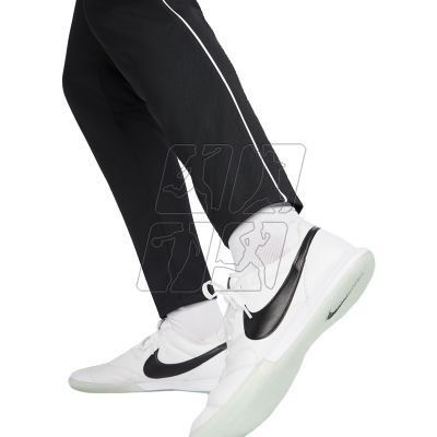 4. Nike Dri-FIT Academy 21 M Tracksuit CW6131-010