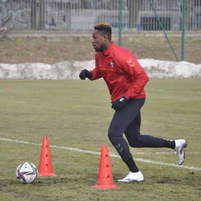 6. Yakima Sport 100734 Tall Bollard with Holes