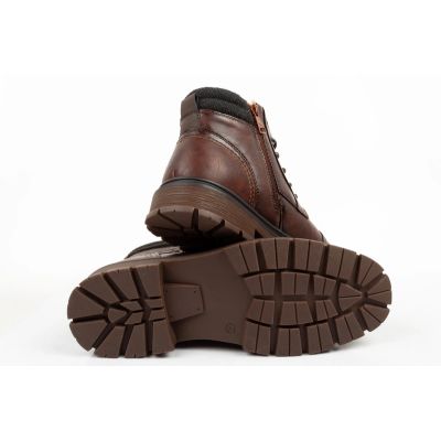 8. Wrangler men's shoes Gillen leather brown insulated ankle boots