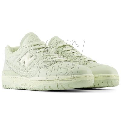 5. New Balance unisex BB550MCC shoes