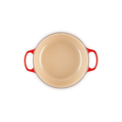 5. Le Creuset Signature Roaster Round 22cm Cherry