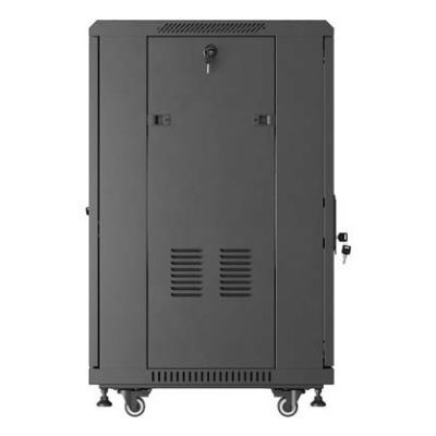 32. LANBERG FLOOR CABINET 19" 18U 600X600 BLACK