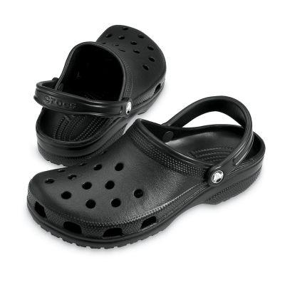 3. Crocs Classic clogs black 10001 001 42-43