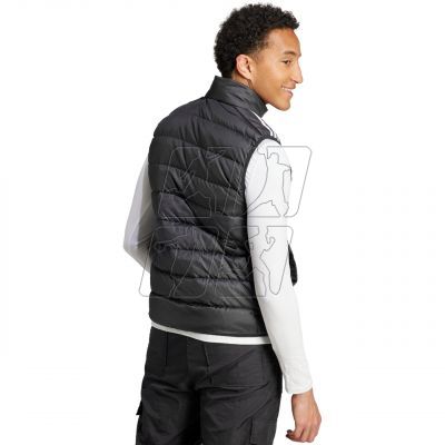 3. Adidas Essentials 3-Stripes Light Down Vest M HZ5728