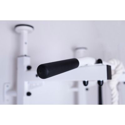 9. GYMNASTIC LADDER, HAND BAR, BENCH, CHILDREN'S ACCESSORIES, WHITE MAT BENCHK 414