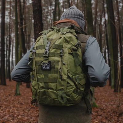 24. Offlander Survival Trekker 25L Backpack OFF_CACC_34GN