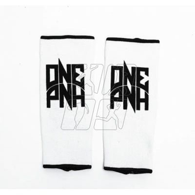 3. Flexible ankle protector &quot;ONE PUNCH&quot; 08256-01M