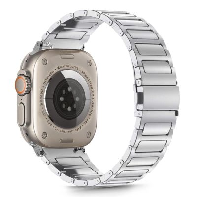 3. Tech-Protect Stainless Bracelet for Apple Watch 44 / 45 / 46 / 49 mm - Silver
