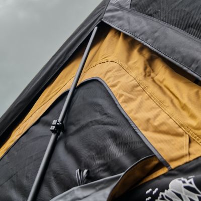35. OFFLANDER ROOF TENT SOFT HYBRID 150
