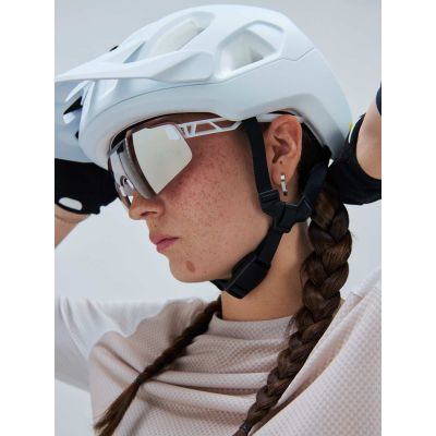6. POC Elicit Toric Cycling Glasses White Cat.3