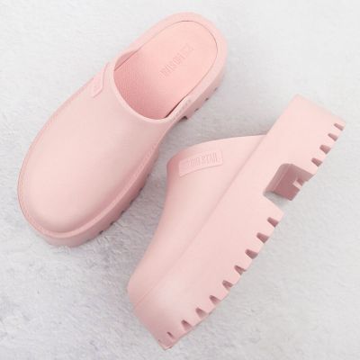 14. Big Star W NN274020 INT2083C chunky sole clogs