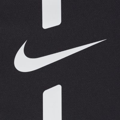 12. Nike Academy Team Backpack DA2571-010