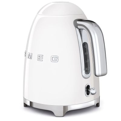 3. SMEG KL03WHEU electric kettle white