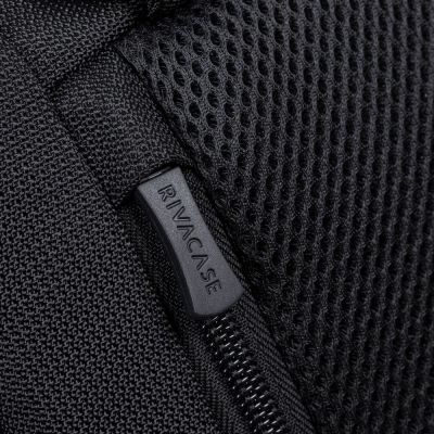 37. Rivacase 8461 43.9 cm (17.3") Backpack Black